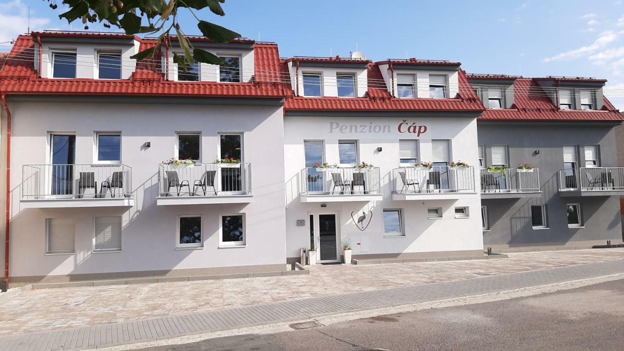 Penzion Cap Mikulov Exterior foto